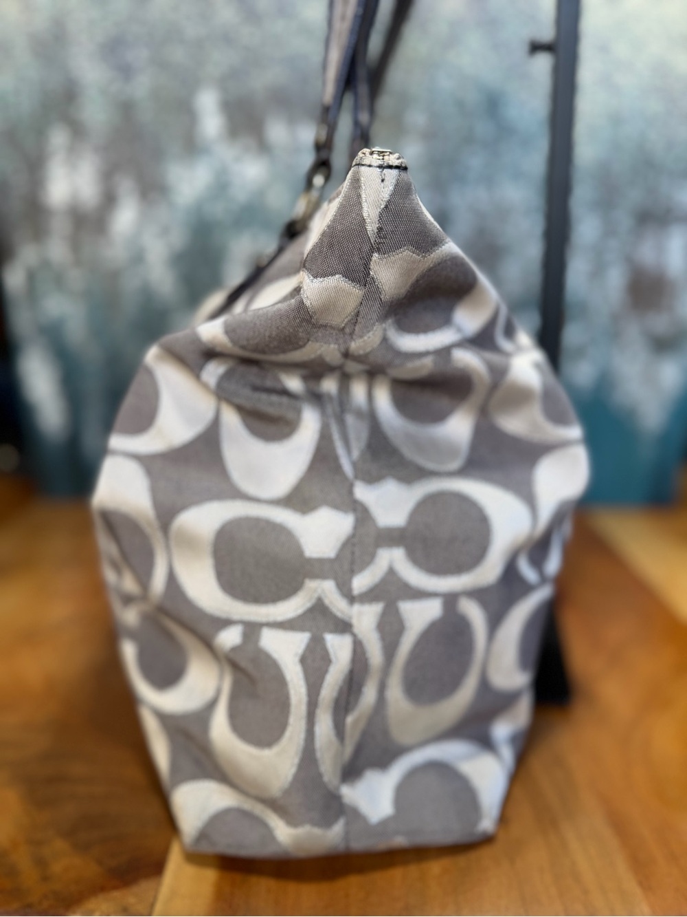 Coach Y2K Glam 2010 Poppy Op Art Tote Gray Silver Navy Patent Leather Fair - Picture 15 of 15
